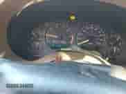 2002 Chevrolet S-10 LS z VIN 1GCCS145528122120, wystawiony jako Copart lot #76986994 z przebiegiem 112 919 mil mil oraz Nie do naprawy • Non repairable. Historia ofert i sprzedaży dostępna na DreamBid. Obrazek 9.