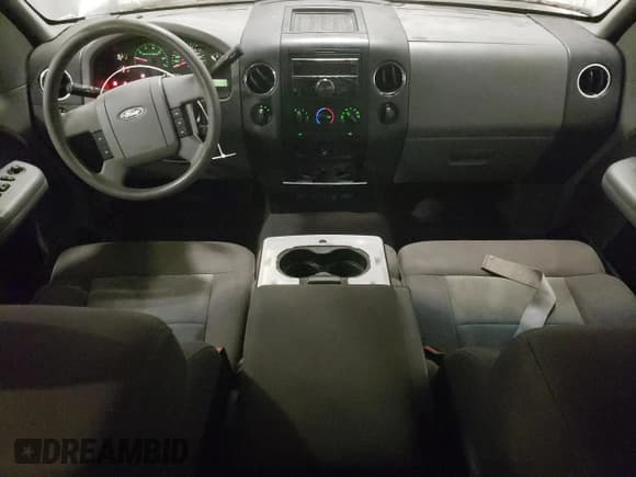 ✅ 2005 Ford F-150 XLT • VIN: 1FTPX14545FB48193 • Lot: 86781104. Listed on Copart with 200,299 mi. Free auction sales archive from the USA and detailed vehicle history report at DreamBid. Image 8.