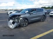 ✅ 2023 Mitsubishi Outlander SE • VIN: JA4J3UA88PZ012775 • Lot: 43640630. Listed on IAAI with 27,558 mi. Free auction sales archive from the USA and detailed vehicle history report at DreamBid. Image 2.