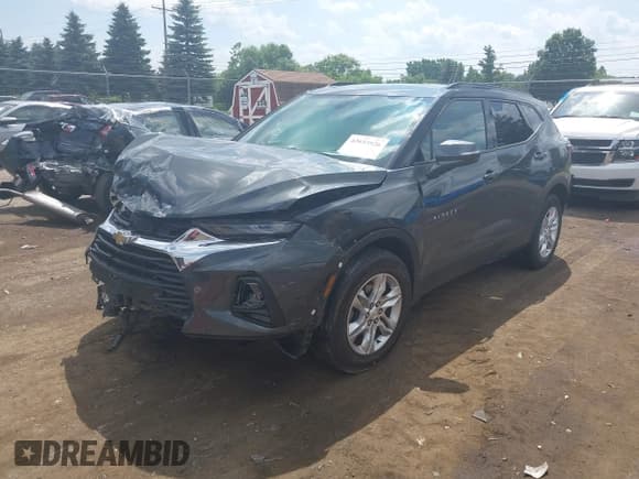 ✅ 2020 Chevrolet Blazer LT • VIN: 3GNKBBRA1LS674883 • Лот: 42653926. Опубликован ранее на IAAI с пробегом 61 187 миль. Бесплатный доступ к архиву аукционных продаж из США и подробный отчёт об истории автомобиля на DreamBid. Изображение 2.