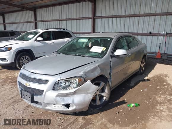 2012 Chevrolet Malibu 1LT z VIN 1G1ZC5EU4CF397391, wystawiony jako IAAI lot #42925839 z przebiegiem 70 327 mil mil oraz . Historia ofert i sprzedaży dostępna na DreamBid. Obrazek 17.