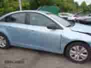 2012 Chevrolet Cruze LS z VIN 1G1PC5SHXC7312918, wystawiony jako IAAI lot #42380000 z przebiegiem 204 452 mil mil oraz . Historia ofert i sprzedaży dostępna na DreamBid. Obrazek 13.