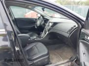 ✅ 2014 Hyundai Sonata SE • VIN: 5NPEC4AC9EH850233 • Лот: 43020494. Опубликован ранее на IAAI с пробегом 112 118 миль. Бесплатный доступ к архиву аукционных продаж из США и подробный отчёт об истории автомобиля на DreamBid. Изображение 5.