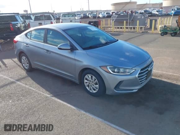 2017 Hyundai Elantra SE z VIN 5NPD74LF4HH152592, wystawiony jako IAAI lot #43331184 z przebiegiem 83 802 mil mil oraz . Historia ofert i sprzedaży dostępna na DreamBid. Obrazek 1.