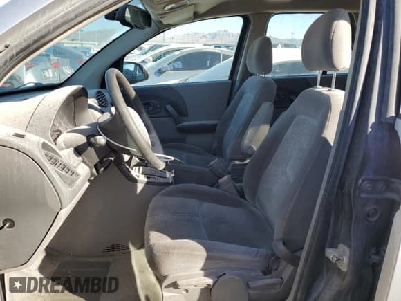 ✅ 2003 Saturn VUE • VIN: 5GZCZ53B53S900106 • Lot: 83495914. Wystawiony na Copart z przebiegiem 150 300 mil. Bezpłatny archiwum sprzedaży aukcyjnych z USA i szczegółowy raport historii pojazdu na DreamBid. Zdjęcie 7.