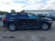 ✅ 2021 Chevrolet Traverse LT Cloth • VIN: 1GNEVGKW2MJ173656 • Lot: 43159539. Wystawiony na IAAI z przebiegiem 146 588 mil. Bezpłatny archiwum sprzedaży aukcyjnych z USA i szczegółowy raport historii pojazdu na DreamBid. Zdjęcie 13.