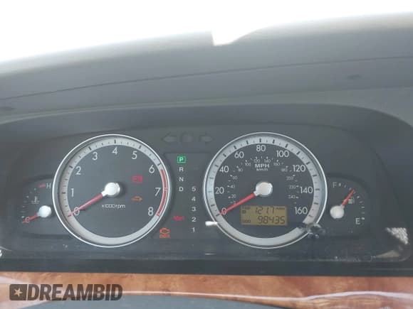 ✅ 2004 Kia Amanti • VIN: KNALD124X45023346 • Lot: 43012500. Wystawiony na IAAI z przebiegiem 98 435 mil. Bezpłatny archiwum sprzedaży aukcyjnych z USA i szczegółowy raport historii pojazdu na DreamBid. Zdjęcie 7.