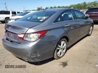 ✅ 2011 Hyundai Sonata SE • VIN: 5NPEC4AB3BH303378 • Lot: 69407574. Listed on Copart with 159,459 mi. Free auction sales archive from the USA and detailed vehicle history report at DreamBid. Image 3.