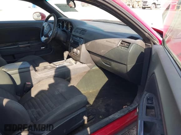 ✅ 2012 Dodge Challenger SXT • VIN: 2C3CDYAG9CH291291 • Lot: 41787999. Wystawiony na IAAI z przebiegiem 139 441 mil. Bezpłatny archiwum sprzedaży aukcyjnych z USA i szczegółowy raport historii pojazdu na DreamBid. Zdjęcie 5.