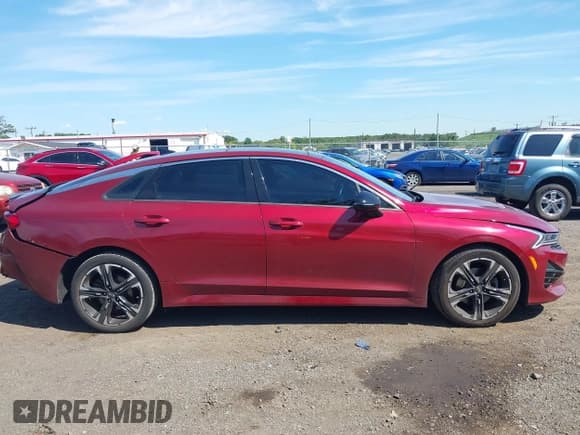 ✅ 2021 Kia K5 GT-Line • VIN: 5XXG64J21MG022579 • Lot: 43208178. Listed on IAAI with 44,500 mi. Free auction sales archive from the USA and detailed vehicle history report at DreamBid. Image 13.