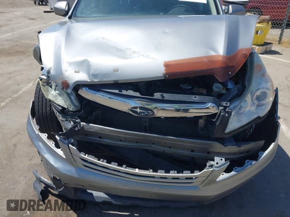 ✅ 2011 Subaru Outback Premium • VIN: 4S4BRBFC7B3350413 • Lot: 42829261. Listed on IAAI with 196,973 mi. Free auction sales archive from the USA and detailed vehicle history report at DreamBid. Image 20.