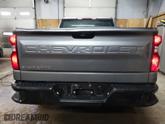 ✅ 2019 Chevrolet Silverado 1500 Work Truck • VIN: 1GCRYAEH4KZ328623 • Lot: 71086564. Wystawiony na Copart z przebiegiem 203 567 mil. Bezpłatny archiwum sprzedaży aukcyjnych z USA i szczegółowy raport historii pojazdu na DreamBid. Zdjęcie 6.