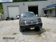 ✅ 2002 Cadillac Escalade • VIN: 1GYEK63NX2R214559 • Lot: 65007924. Wystawiony na Copart z przebiegiem 242 738 mil. Bezpłatny archiwum sprzedaży aukcyjnych z USA i szczegółowy raport historii pojazdu na DreamBid. Zdjęcie 11.