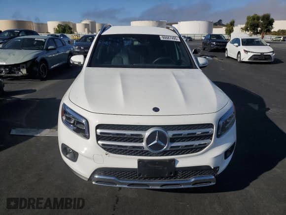 ✅ 2020 Mercedes-Benz GLB 250 • VIN: W1N4M4HB2LW022546 • Lot: 90687495. Wystawiony na Copart z przebiegiem 39 081 mil. Bezpłatny archiwum sprzedaży aukcyjnych z USA i szczegółowy raport historii pojazdu na DreamBid. Zdjęcie 5.