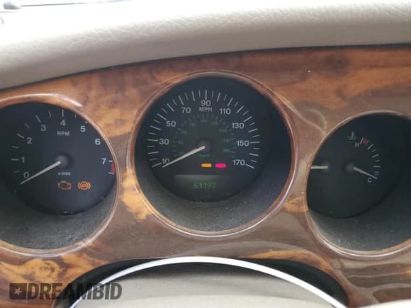 ✅ 2001 Jaguar XK • VIN: SAJDA41C01NA21437 • Lot: 78458894. Listed on Copart with 61,197 mi. Free auction sales archive from the USA and detailed vehicle history report at DreamBid. Image 9.