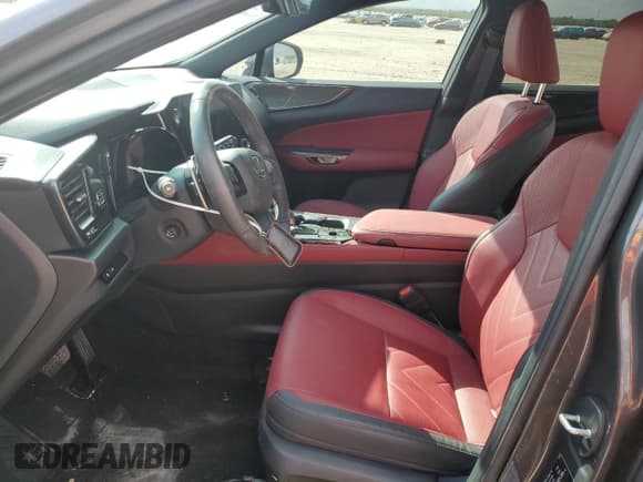 ✅ 2024 Lexus NX 350 Luxury • VIN: 2T2HGCEZ0RC040679 • Lot: 87432935. Wystawiony na Copart z przebiegiem 16 913 mil. Bezpłatny archiwum sprzedaży aukcyjnych z USA i szczegółowy raport historii pojazdu na DreamBid. Zdjęcie 7.