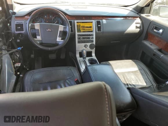 ✅ 2010 Ford Flex Limited • VIN: 2FMGK5DCXABB10138 • Lot: 62379875. Listed on Copart with 290,851 mi. Free auction sales archive from the USA and detailed vehicle history report at DreamBid. Image 8.