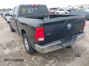 ✅ 2019 Ram 1500 SLT • VIN: 1C6RR6TT1KS683590 • Лот: 41431565. Опубликован ранее на IAAI с пробегом 82 350 миль. Бесплатный доступ к архиву аукционных продаж из США и подробный отчёт об истории автомобиля на DreamBid. Изображение 3.