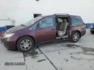 ✅ 2011 Honda Odyssey EX-L • VIN: 5FNRL5H6XBB043012 • Lot: 92473045. Wystawiony na Copart z przebiegiem 114 184 mil. Bezpłatny archiwum sprzedaży aukcyjnych z USA i szczegółowy raport historii pojazdu na DreamBid. Zdjęcie 1.