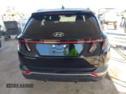 ✅ 2022 Hyundai Tucson SEL • VIN: 5NMJB3AEXNH038613 • Lot: 42853130. Listed on IAAI with 31,258 mi. Free auction sales archive from the USA and detailed vehicle history report at DreamBid. Image 16.