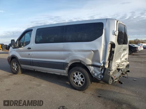 ✅ 2016 Ford Transit XLT • VIN: 1FMZK1YM9GKB12742 • Lot: 91829305. Wystawiony na Copart z przebiegiem 150 591 mil. Bezpłatny archiwum sprzedaży aukcyjnych z USA i szczegółowy raport historii pojazdu na DreamBid. Zdjęcie 2.
