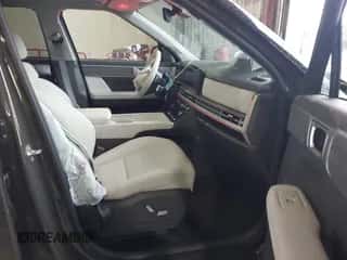2024 Hyundai Santa Fe Limited с VIN 5NMP44GL1RH025559, выставлен на аукционе IAAI как лот 40332129 с пробегом 4 982 миль миль и . История ставок и продаж доступна на DreamBid. Изображение 5.