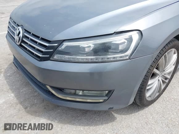 ✅ 2012 Volkswagen Passat S • VIN: 1VWAP7A39CC074390 • Lot: 42147260. Wystawiony na IAAI z przebiegiem 114 996 mil. Bezpłatny archiwum sprzedaży aukcyjnych z USA i szczegółowy raport historii pojazdu na DreamBid. Zdjęcie 12.