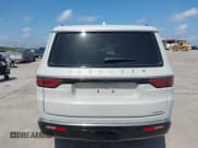 ✅ 2022 Jeep Wagoneer Series II • VIN: 1C4SJUBT2NS181344 • Lot: 42062809. Listed on IAAI with 40,389 mi. Free auction sales archive from the USA and detailed vehicle history report at DreamBid. Image 16.