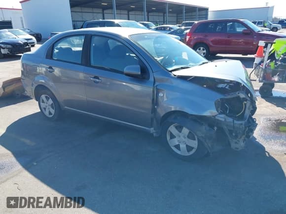 ✅ 2007 Chevrolet Aveo LS • VIN: KL1TD56607B086460 • Lot: 41673434. Wystawiony na IAAI z przebiegiem 86 648 mil. Bezpłatny archiwum sprzedaży aukcyjnych z USA i szczegółowy raport historii pojazdu na DreamBid. Zdjęcie 1.