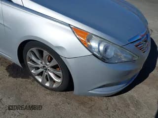 ✅ 2012 Hyundai Sonata Limited • VIN: 5NPEC4AB5CH432059 • Lot: 43506183. Listed on IAAI with 113,755 mi. Free auction sales archive from the USA and detailed vehicle history report at DreamBid. Image 6.