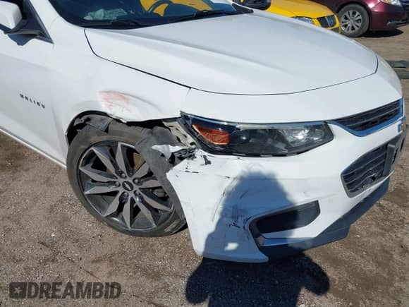 2016 Chevrolet Malibu LT with VIN 1G1ZE5ST9GF340177, listed as a IAAI auction lot 43400101 with 82,421 mi miles and . Bid and sale history available at DreamBid. Image 6.