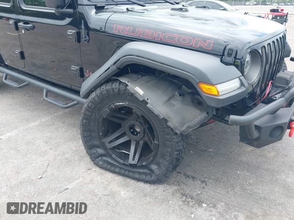 ✅ 2021 Jeep Gladiator Rubicon • VIN: 1C6JJTBG6ML622904 • Lot: 42167412. Wystawiony na IAAI z przebiegiem 21 889 mil. Bezpłatny archiwum sprzedaży aukcyjnych z USA i szczegółowy raport historii pojazdu na DreamBid. Zdjęcie 6.