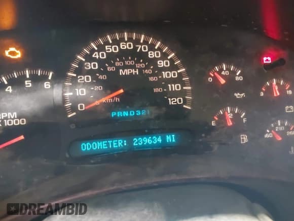 ✅ 2003 Chevrolet Suburban LT • VIN: 1GNFK16Z43J161876 • Лот: 42447051. Опубликован ранее на IAAI с пробегом 239 634 миль. Бесплатный доступ к архиву аукционных продаж из США и подробный отчёт об истории автомобиля на DreamBid. Изображение 15.