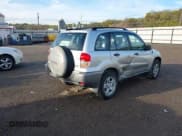 ✅ 2002 Toyota RAV4 • VIN: JTEHH20V726068729 • Lot: 43564917. Wystawiony na IAAI z przebiegiem 137 655 mil. Bezpłatny archiwum sprzedaży aukcyjnych z USA i szczegółowy raport historii pojazdu na DreamBid. Zdjęcie 4.