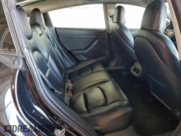 ✅ 2021 Tesla Model 3 Standard Range Plus • VIN: 5YJ3E1EA0MF099058 • Lot: 94305285. Wystawiony na Copart z przebiegiem 164 272 mil. Bezpłatny archiwum sprzedaży aukcyjnych z USA i szczegółowy raport historii pojazdu na DreamBid. Zdjęcie 10.