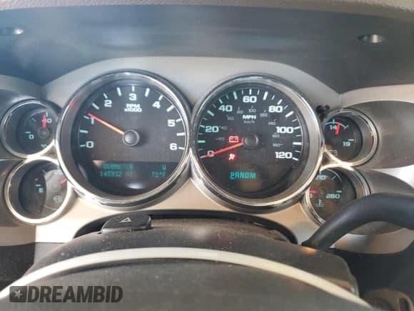 ✅ 2013 Chevrolet Silverado 1500 LT • VIN: 3GCPCSE05DG343253 • Лот: 91601785. Опубликован ранее на Copart с пробегом 145 932 миль. Бесплатный доступ к архиву аукционных продаж из США и подробный отчёт об истории автомобиля на DreamBid. Изображение 9.