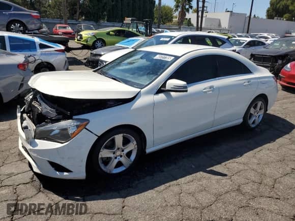 2015 Mercedes-Benz CLA 250 с VIN WDDSJ4EB8FN198268, выставлен на аукционе Copart как лот 68727785 с пробегом 104 690 миль миль и Чистый • Clean title. История ставок и продаж доступна на DreamBid. Изображение 1.