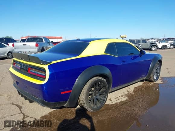 2021 Dodge Challenger SXT с VIN 2C3CDZAG2MH573828, выставлен на аукционе IAAI как лот 43404498 с пробегом 26 909 миль миль и . История ставок и продаж доступна на DreamBid. Изображение 4.