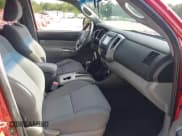 ✅ 2015 Toyota Tacoma PreRunner • VIN: 5TFKU4HN5FX006820 • Lot: 42647115. Listed on IAAI with 197,681 mi. Free auction sales archive from the USA and detailed vehicle history report at DreamBid. Image 5.