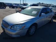 ✅ 2009 Buick Lucerne CX • VIN: 1G4HP57M29U140525 • Lot: 43263113. Wystawiony na IAAI z przebiegiem 112 119 mil. Bezpłatny archiwum sprzedaży aukcyjnych z USA i szczegółowy raport historii pojazdu na DreamBid. Zdjęcie 2.