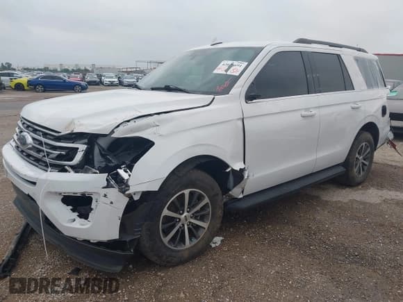 ✅ 2020 Ford Expedition XLT • VIN: 1FMJU1JT0LEA95282 • Lot: 42021691. Listed on IAAI with 60,163 mi. Free auction sales archive from the USA and detailed vehicle history report at DreamBid. Image 17.