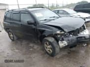 ✅ 2005 Toyota Highlander • VIN: JTEGD21A650111404 • Lot: 42804712. Listed on IAAI with 169,093 mi. Free auction sales archive from the USA and detailed vehicle history report at DreamBid. Image 1.