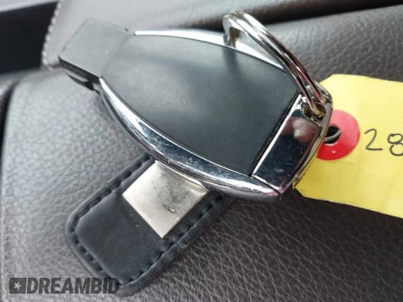 ✅ 2015 Mercedes-Benz M 350 • VIN: 4JGDA5HB9FA500335 • Lot: 43660716. Wystawiony na IAAI z przebiegiem 113 978 mil. Bezpłatny archiwum sprzedaży aukcyjnych z USA i szczegółowy raport historii pojazdu na DreamBid. Zdjęcie 11.