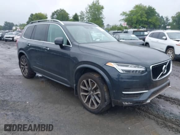 ✅ 2017 Volvo XC90 Momentum • VIN: YV4A22PK8H1157389 • Lot: 42943401. Listed on IAAI with 91,203 mi. Free auction sales archive from the USA and detailed vehicle history report at DreamBid. Image 1.