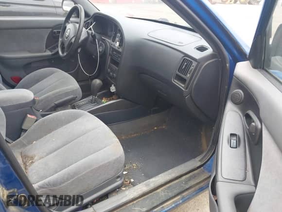 2006 Hyundai Elantra GLS with VIN KMHDN46D66U352811, listed as a IAAI auction lot 43415804 with 113,585 mi miles and . Bid and sale history available at DreamBid. Image 5.