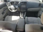 ✅ 2019 Mitsubishi Outlander ES • VIN: JA4AP3AU2KU022493 • Lot: 70868585. Wystawiony na Copart z przebiegiem 213 701 mil. Bezpłatny archiwum sprzedaży aukcyjnych z USA i szczegółowy raport historii pojazdu na DreamBid. Zdjęcie 8.