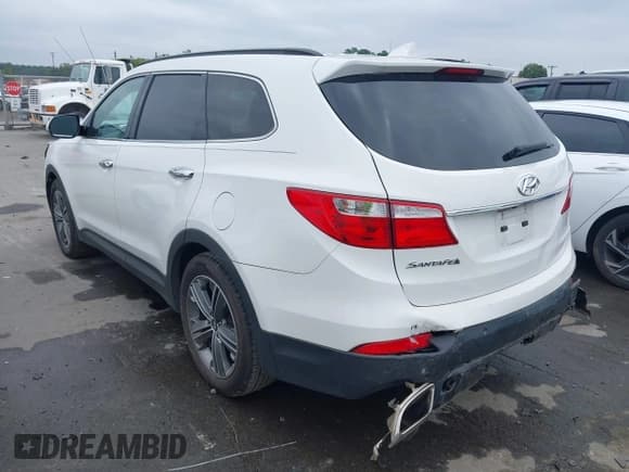 ✅ 2014 Hyundai Santa Fe GLS • VIN: KM8SR4HF8EU072428 • Лот: 43019650. Опубликован ранее на IAAI с пробегом 141 818 миль. Бесплатный доступ к архиву аукционных продаж из США и подробный отчёт об истории автомобиля на DreamBid. Изображение 3.