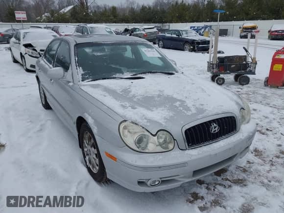 2003 Hyundai Sonata GLS с VIN KMHWF35H23A881920, выставлен на аукционе IAAI как лот 41263341 с пробегом Не указан миль и . История ставок и продаж доступна на DreamBid. Изображение 1.