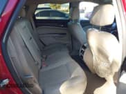 ✅ 2014 Cadillac SRX Premium Collection • VIN: 3GYFNDE30ES665822 • Lot: 43563385. Wystawiony na IAAI z przebiegiem 93 698 mil. Bezpłatny archiwum sprzedaży aukcyjnych z USA i szczegółowy raport historii pojazdu na DreamBid. Zdjęcie 8.