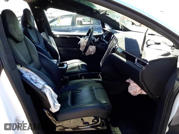 ✅ 2016 Tesla Model X 70D • VIN: 5YJXCBE29GF016916 • Lot: 54640152. Listed on Copart with 57,084 mi. Free auction sales archive from the USA and detailed vehicle history report at DreamBid. Image 5.